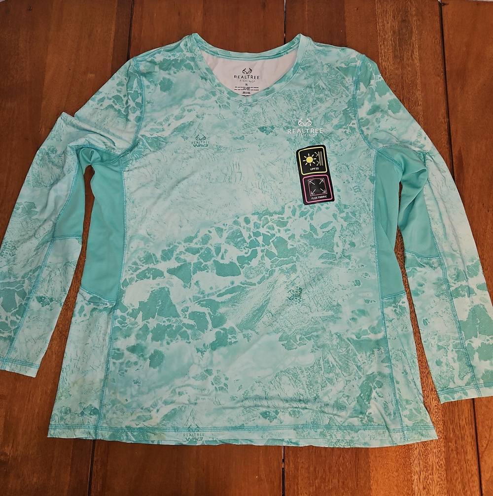 Realtree Wav3 UPF30 Aqua/Turquoise Long Sleeve Flex Fabric Performance Shirt
